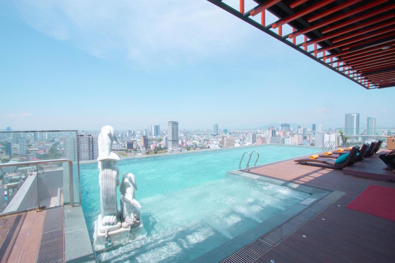 Cordial Grand Hotel Da Nang Beach - Infinity Rooftop Pool Exterior photo