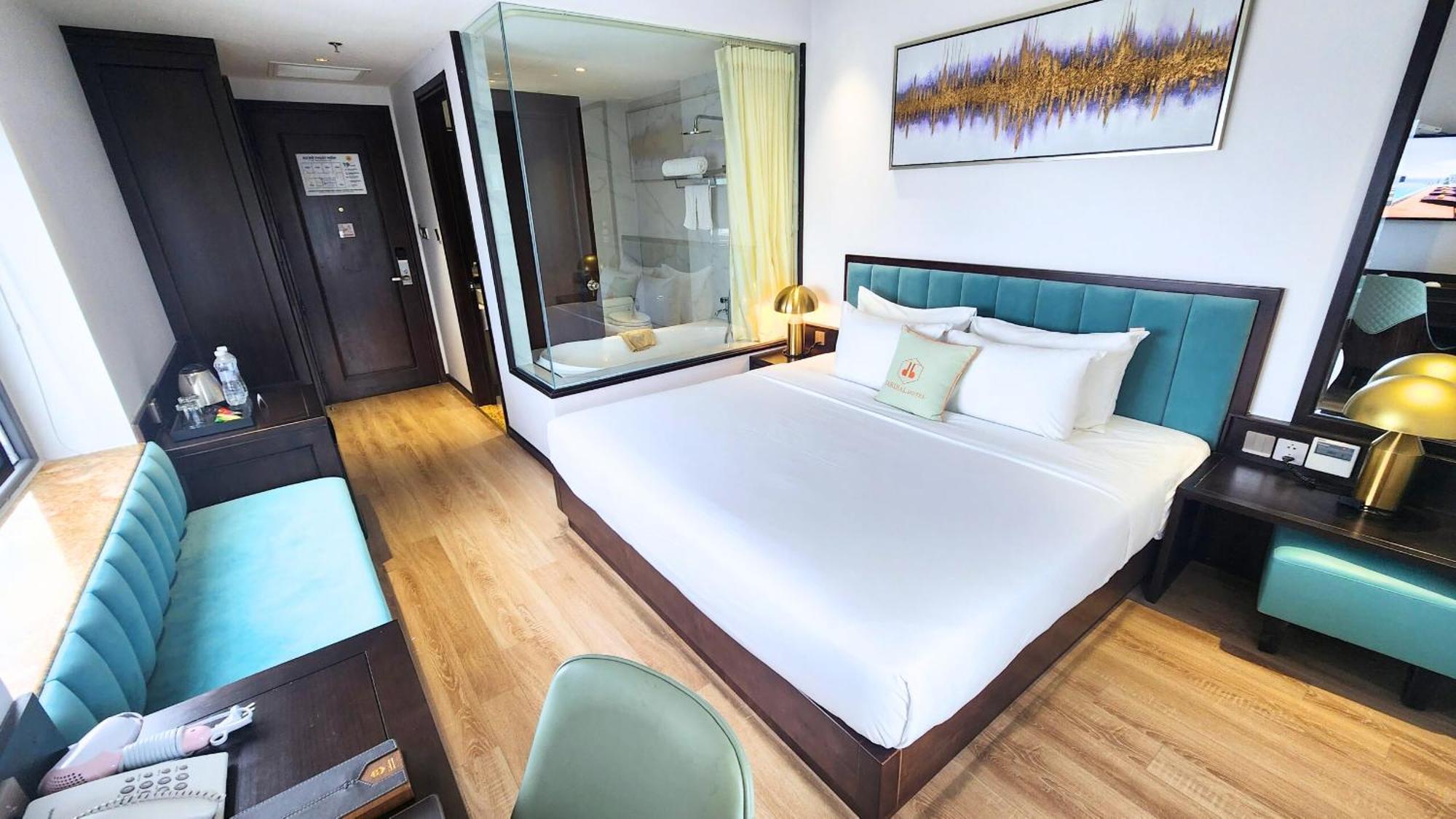 Cordial Grand Hotel Da Nang Beach - Infinity Rooftop Pool Exterior photo